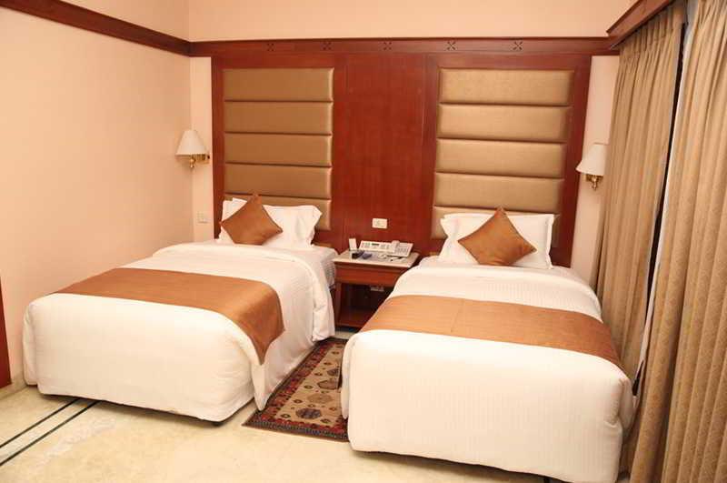 Raj Park Hotel Chennai Exterior foto