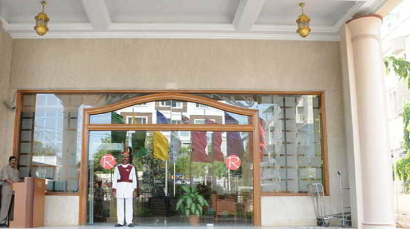 Raj Park Hotel Chennai Exterior foto